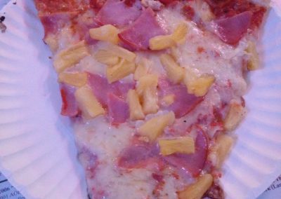 ham and pineapple pizza