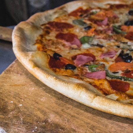 Best Pizza Southbay - Paisanos Pizza